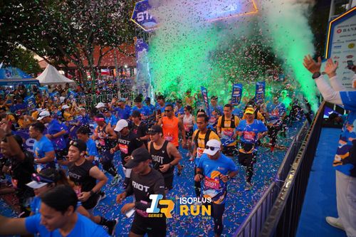 Race photo from Isoplus Run 2024 Surabaya