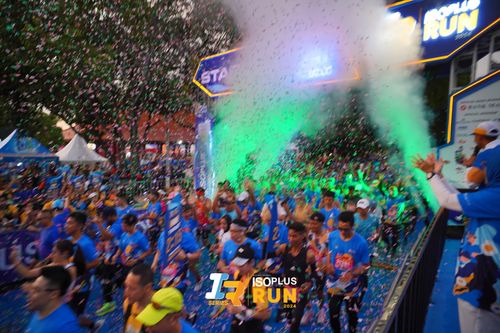 Race photo from Isoplus Run 2024 Surabaya