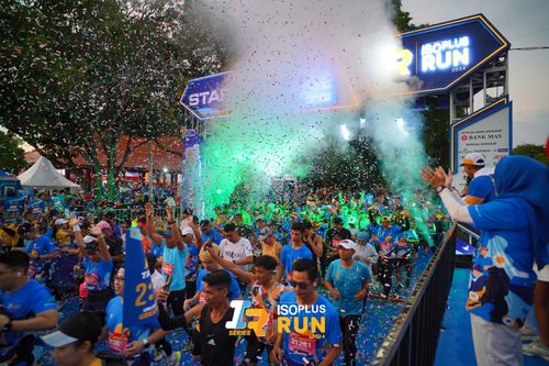 Race photo from Isoplus Run 2024 Surabaya