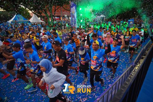 Race photo from Isoplus Run 2024 Surabaya