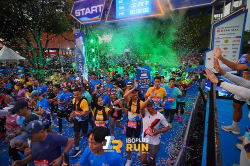 Race photo from Isoplus Run 2024 Surabaya