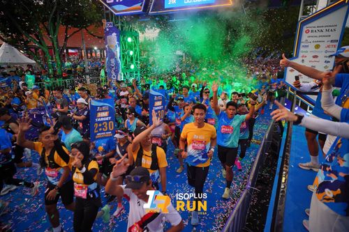 Race photo from Isoplus Run 2024 Surabaya