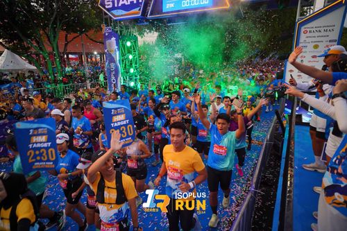 Race photo from Isoplus Run 2024 Surabaya
