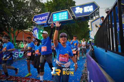 Race photo from Isoplus Run 2024 Surabaya