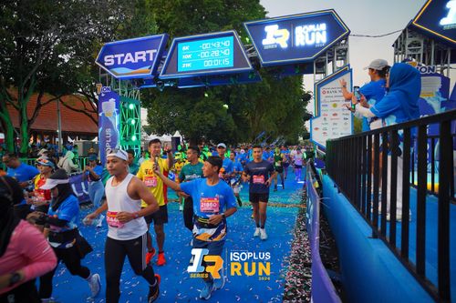 Race photo from Isoplus Run 2024 Surabaya