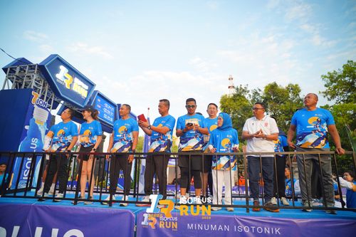 Race photo from Isoplus Run 2024 Surabaya