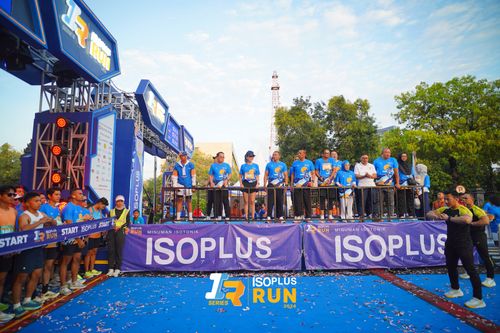 Race photo from Isoplus Run 2024 Surabaya