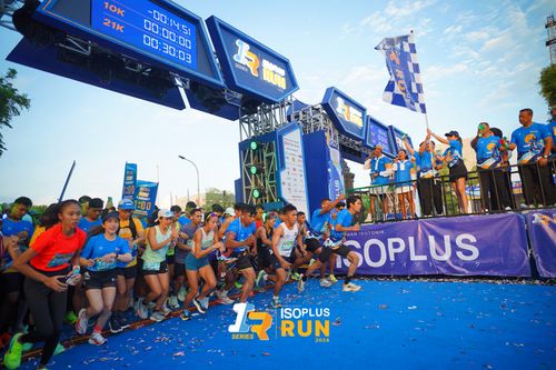 Race photo from Isoplus Run 2024 Surabaya