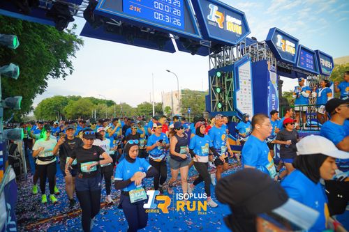 Race photo from Isoplus Run 2024 Surabaya