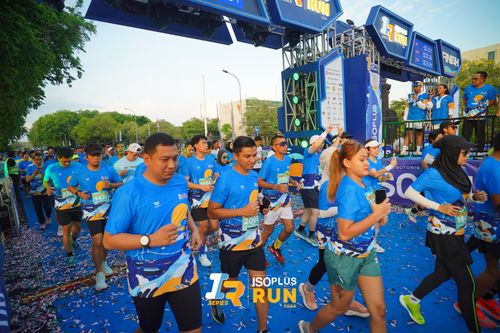 Race photo from Isoplus Run 2024 Surabaya