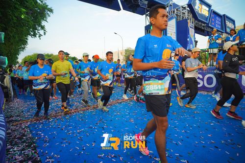Race photo from Isoplus Run 2024 Surabaya