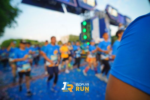 Race photo from Isoplus Run 2024 Surabaya