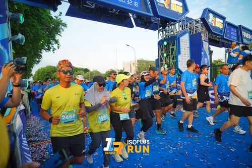 Race photo from Isoplus Run 2024 Surabaya