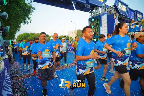 Race photo from Isoplus Run 2024 Surabaya