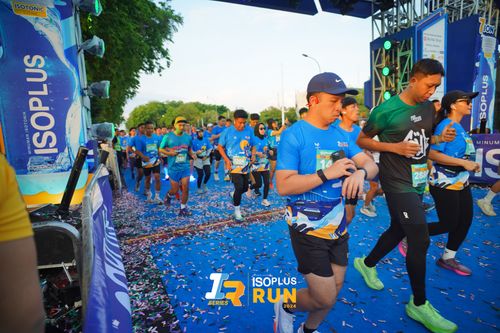 Race photo from Isoplus Run 2024 Surabaya
