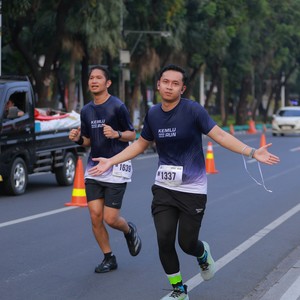 Race photo from KEMLU RUN 2026