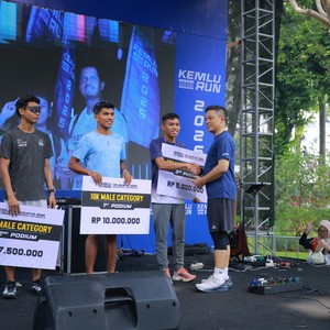 Race photo from KEMLU RUN 2026
