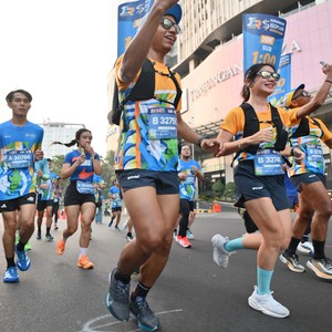 Race photo from SURABAYA ISOPLUS MARATHON 2026
