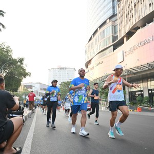 Race photo from SURABAYA ISOPLUS MARATHON 2026