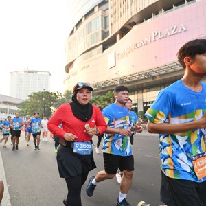Race photo from SURABAYA ISOPLUS MARATHON 2026