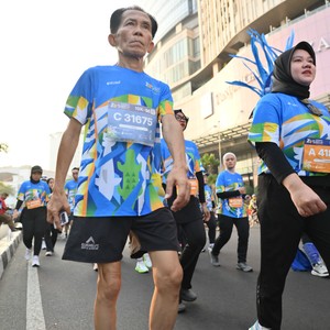 Race photo from SURABAYA ISOPLUS MARATHON 2026