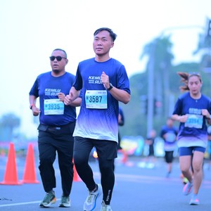 Race photo from KEMLU RUN 2026
