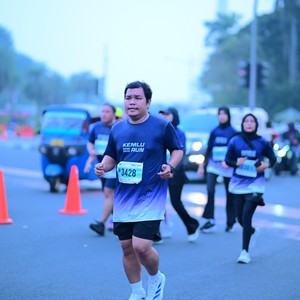Race photo from KEMLU RUN 2026