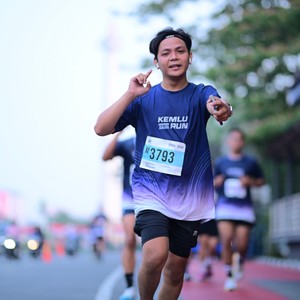 Race photo from KEMLU RUN 2026