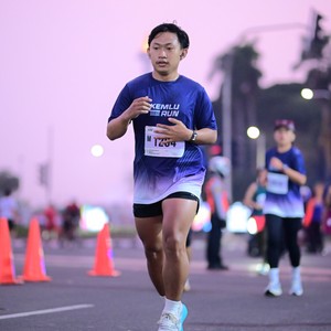 Race photo from KEMLU RUN 2026