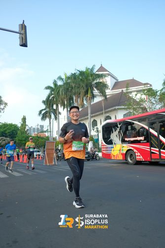 Race photo from SURABAYA ISOPLUS MARATHON 2025