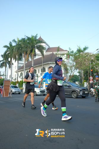 Race photo from SURABAYA ISOPLUS MARATHON 2025