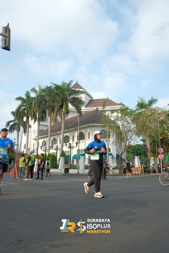 Race photo from SURABAYA ISOPLUS MARATHON 2025