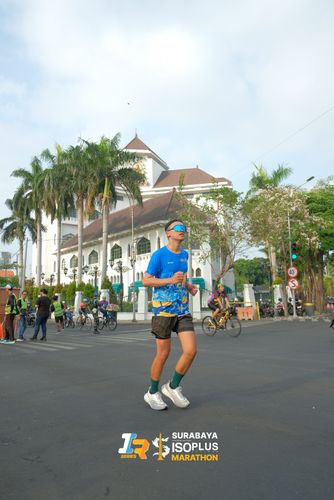 Race photo from SURABAYA ISOPLUS MARATHON 2025