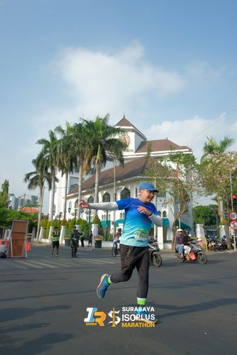Race photo from SURABAYA ISOPLUS MARATHON 2025