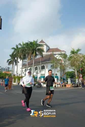 Race photo from SURABAYA ISOPLUS MARATHON 2025