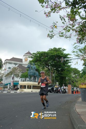 Race photo from SURABAYA ISOPLUS MARATHON 2025