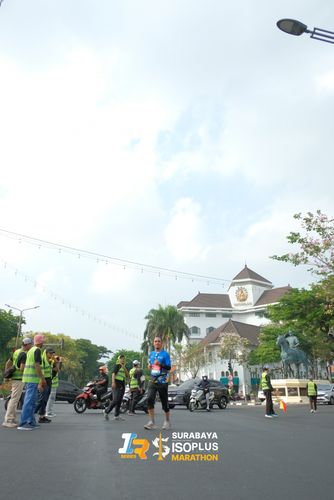 Race photo from SURABAYA ISOPLUS MARATHON 2025