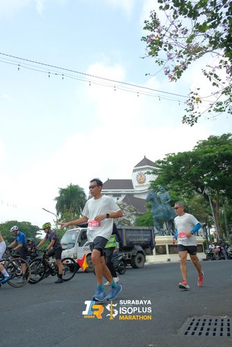 Race photo from SURABAYA ISOPLUS MARATHON 2025