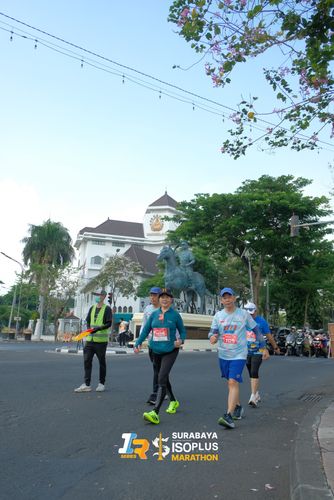 Race photo from SURABAYA ISOPLUS MARATHON 2025