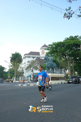 Race photo from SURABAYA ISOPLUS MARATHON 2025