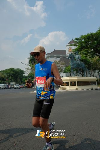 Race photo from SURABAYA ISOPLUS MARATHON 2025