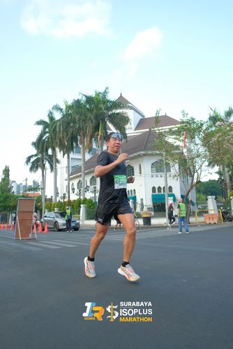 Race photo from SURABAYA ISOPLUS MARATHON 2025