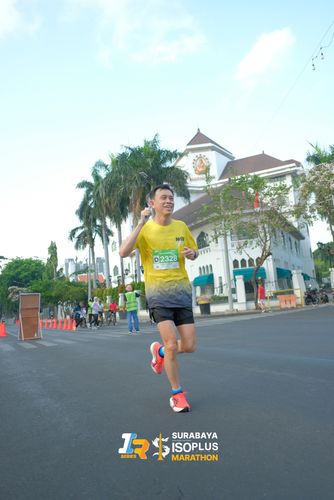 Race photo from SURABAYA ISOPLUS MARATHON 2025
