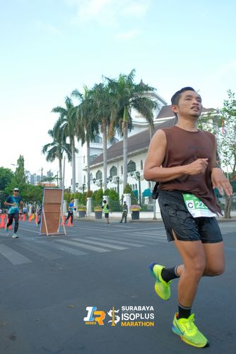 Race photo from SURABAYA ISOPLUS MARATHON 2025