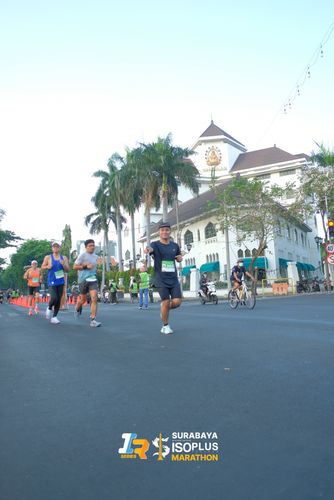 Race photo from SURABAYA ISOPLUS MARATHON 2025