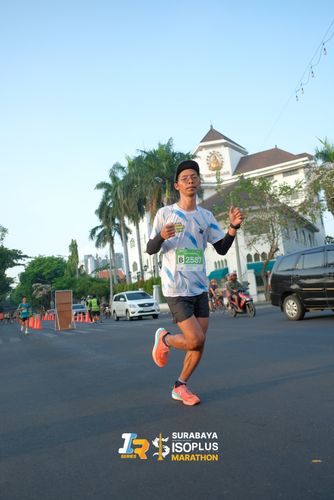 Race photo from SURABAYA ISOPLUS MARATHON 2025