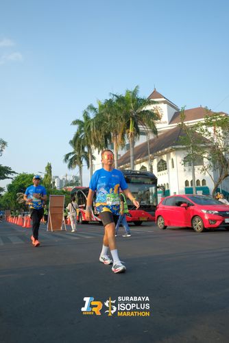 Race photo from SURABAYA ISOPLUS MARATHON 2025
