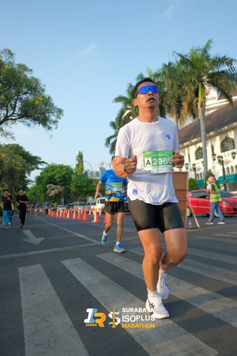 Race photo from SURABAYA ISOPLUS MARATHON 2025