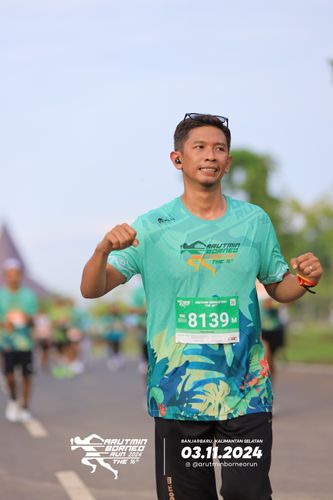 Race photo from Arutmin Borneo Run 2024