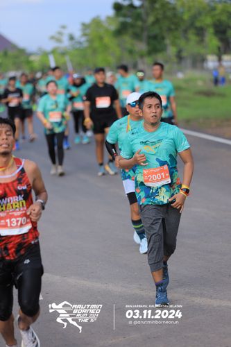Race photo from Arutmin Borneo Run 2024
